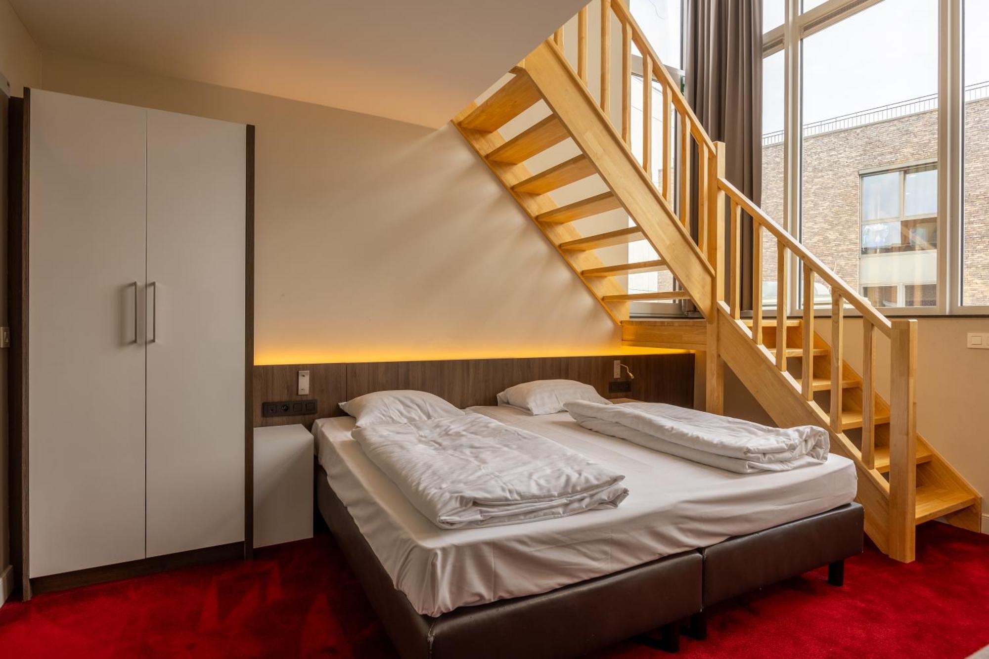 Hotel De Boskar Pelt Bagian luar foto